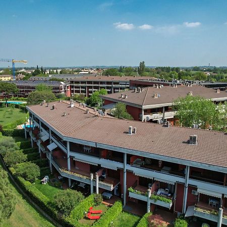 Breeze Apartment Дезенцано-дель-Гарда Екстер'єр фото
