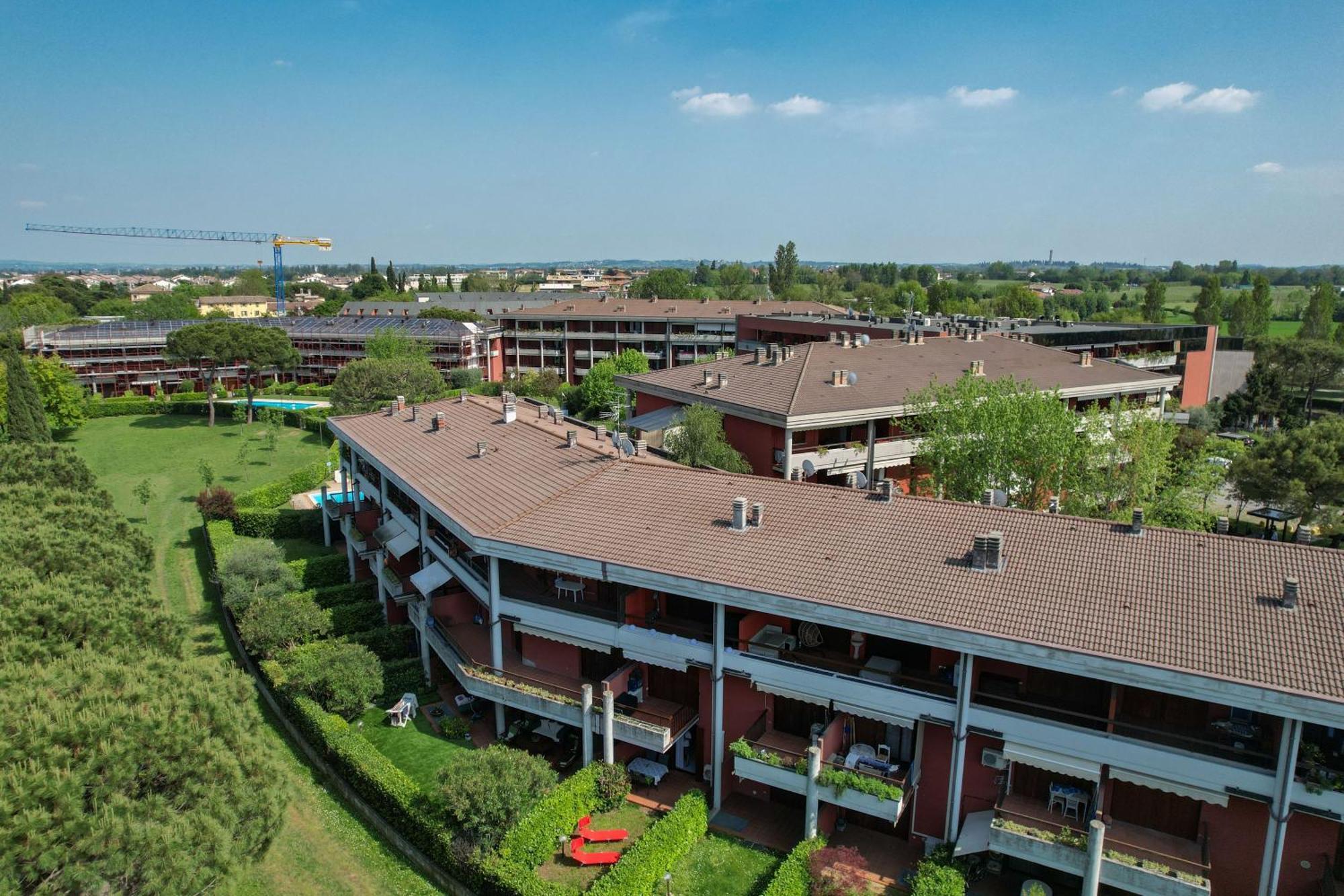 Breeze Apartment Дезенцано-дель-Гарда Екстер'єр фото