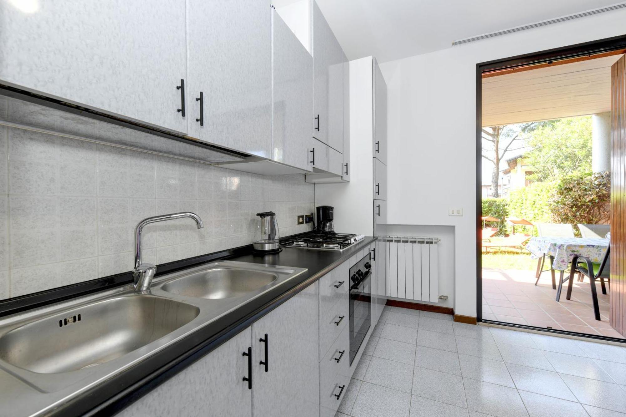 Breeze Apartment Дезенцано-дель-Гарда Екстер'єр фото